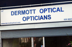 Shop Sign in Beckenham Dermott Optical